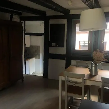 Le Secret Des Tanneurs Apartman